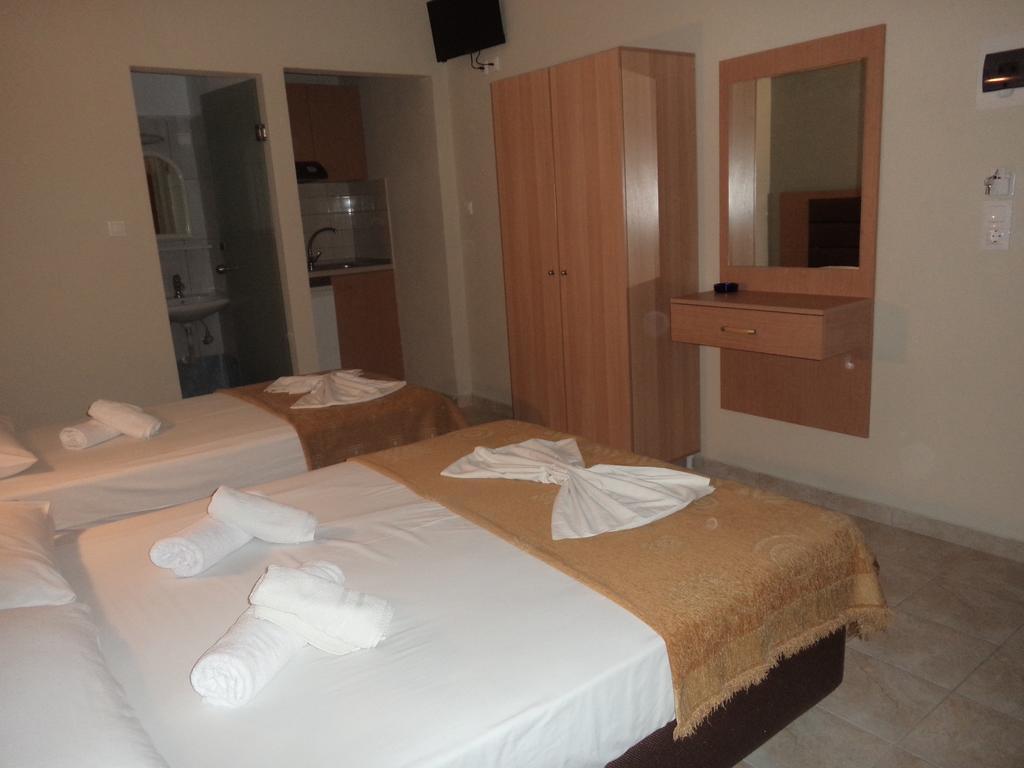 Hotel Dioni Paralía Quarto foto