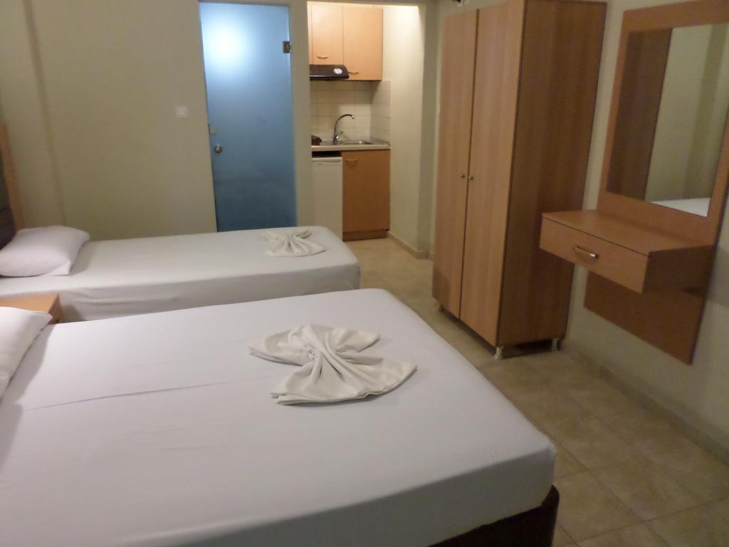 Hotel Dioni Paralía Quarto foto