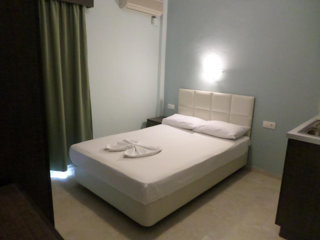 Hotel Dioni Paralía Quarto foto